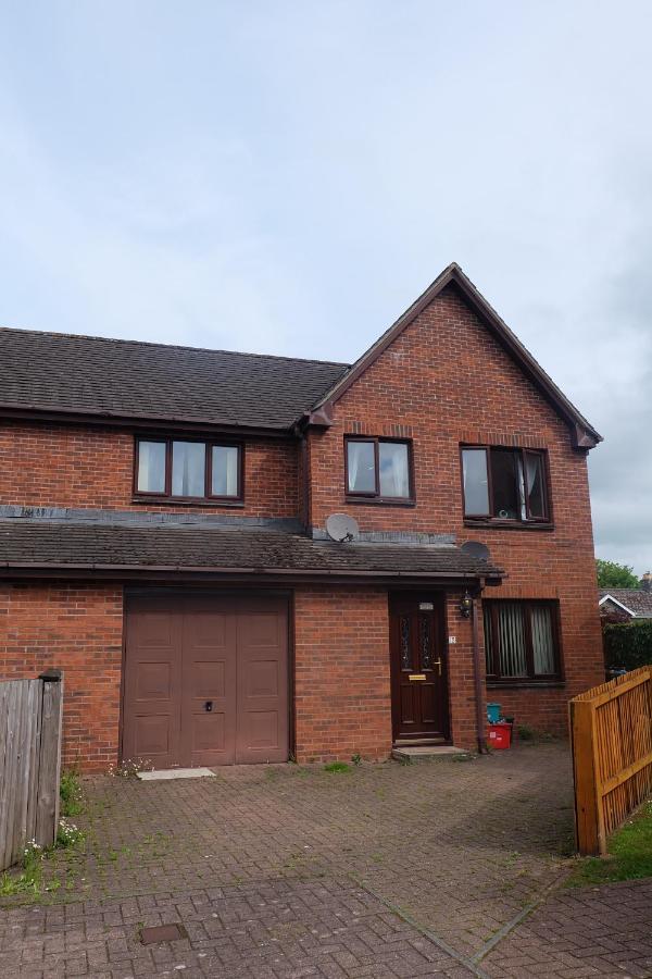15 Bronant Apartamento Talgarth Exterior foto